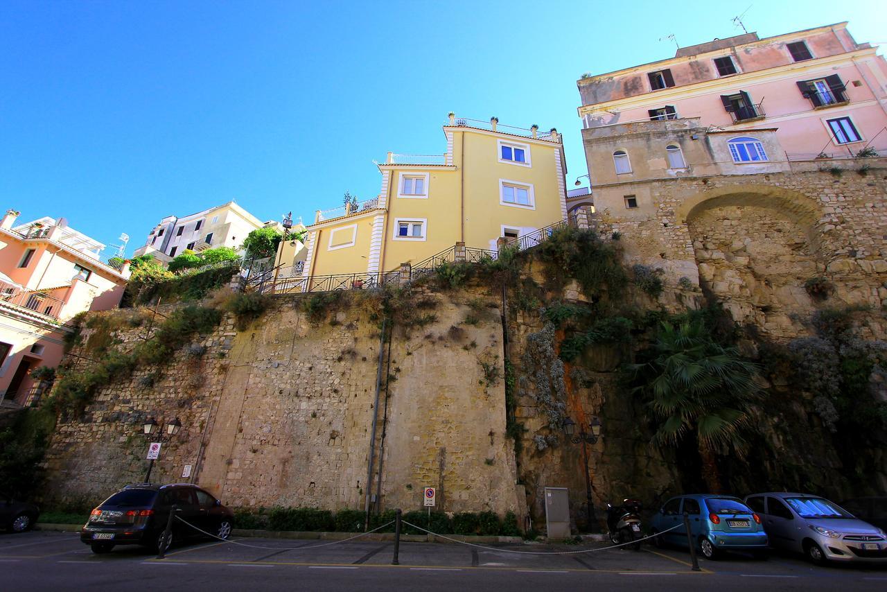 Il Viaggiatore Gaeta Medievale B&B Exterior photo